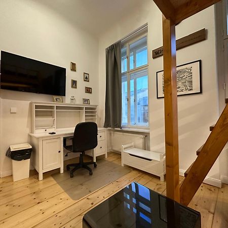 Cozy New Loft Apartment Прага Экстерьер фото