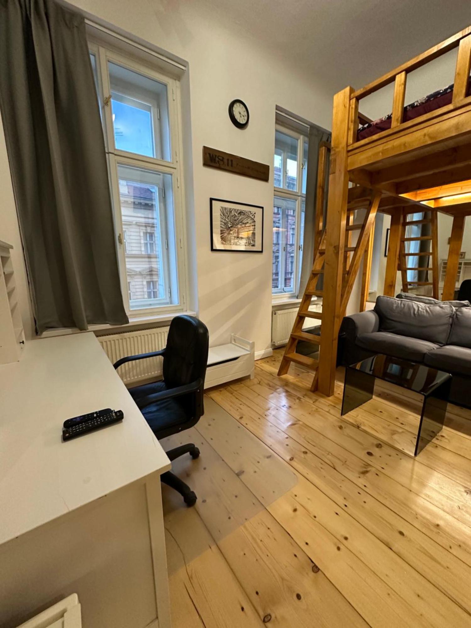 Cozy New Loft Apartment Прага Экстерьер фото