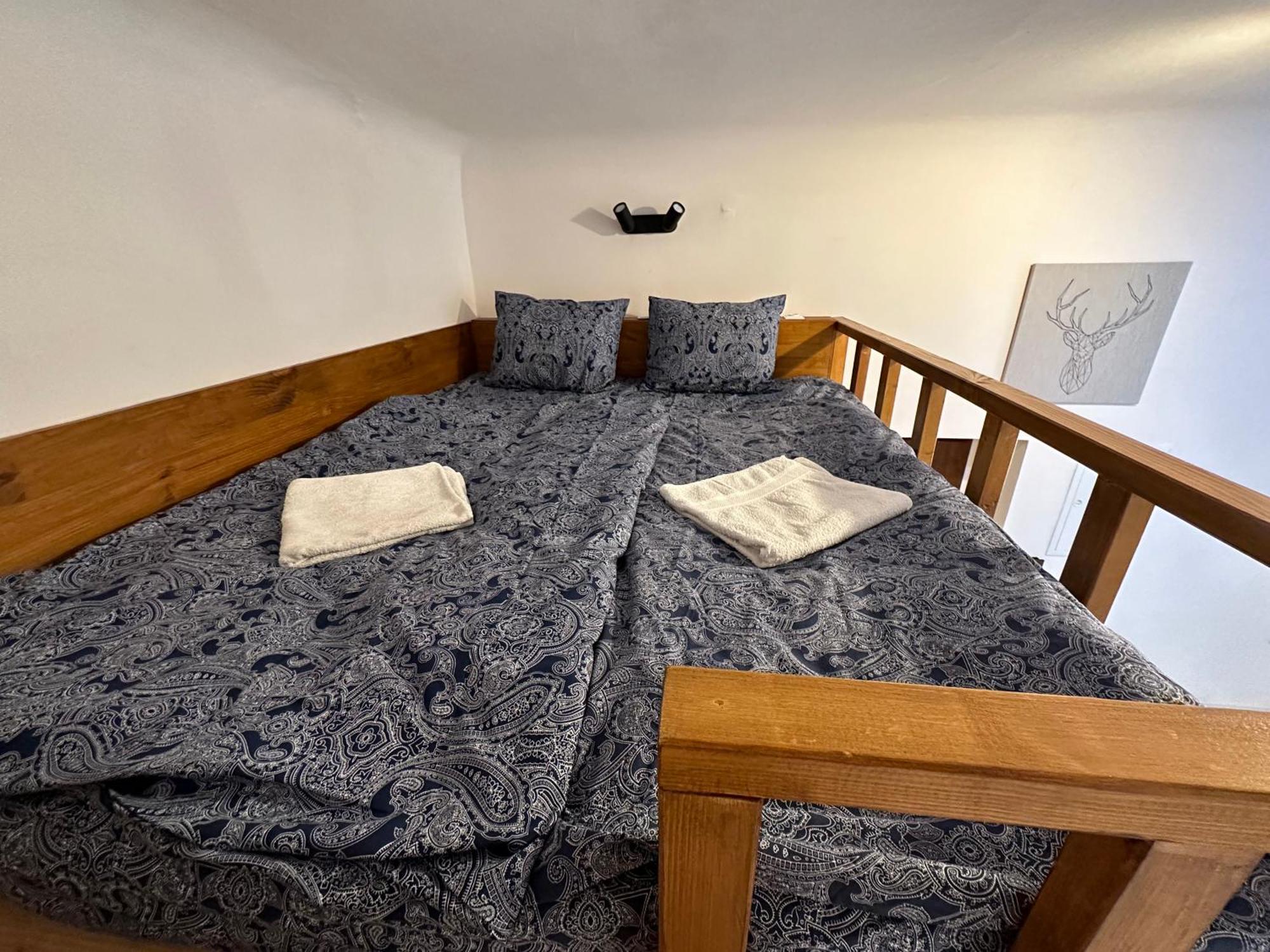 Cozy New Loft Apartment Прага Экстерьер фото